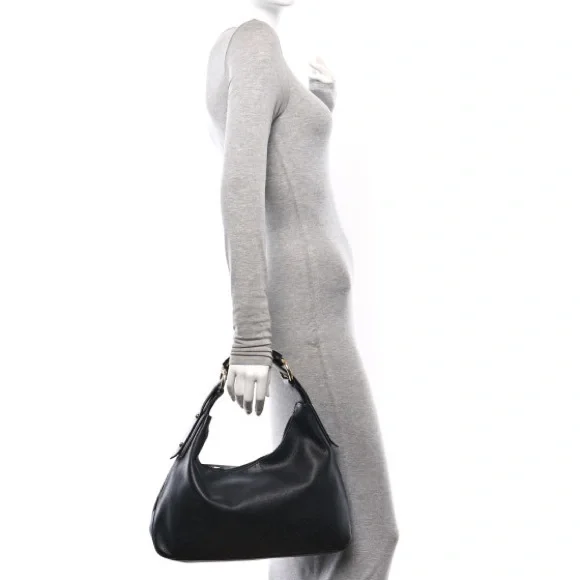 Gucci Elegant Black Leather Hobo Handbag - Picture 2 of 15